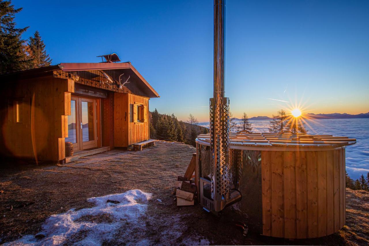 Chalet Petit Kanzelhohe Exterior photo